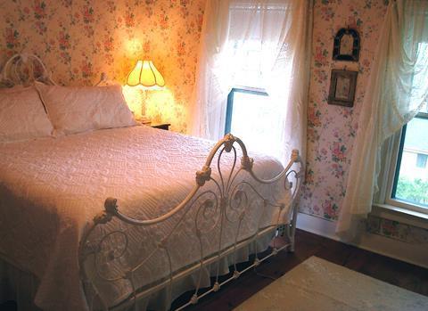 The Bridge Street Inn Charlevoix Rom bilde